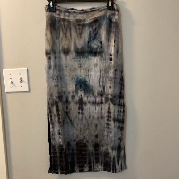 Sundry Slit Skirt Tie-Dye Maxi in Blue size 1 / small. Buttery soft w/ stretch - Picture 5 of 8